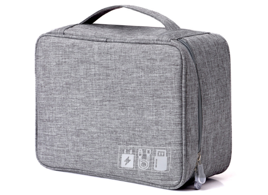 cestovni-organizer-na-elektroniku--xxl-pohled-ze-predu