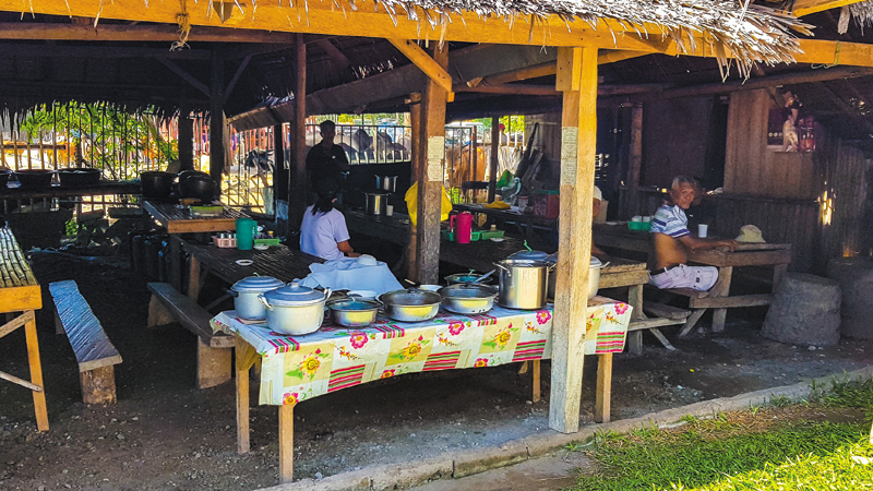 filipiny-hrncarny-jidlo