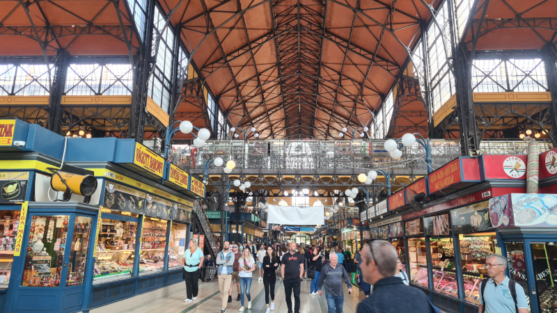 20_velka-trznice-budapest-zapakuj-2