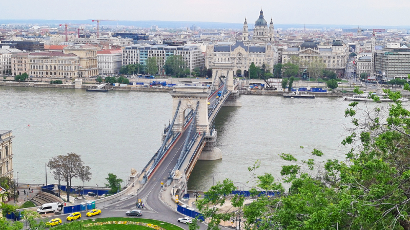 4_retezovy-most-budapest-zapakuj