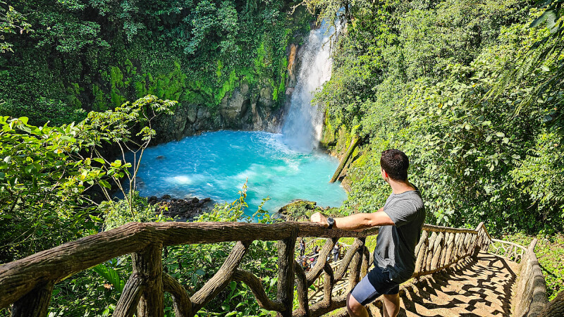 vodopad-dovolena-kostarika-letenky-ubytovani-doprava