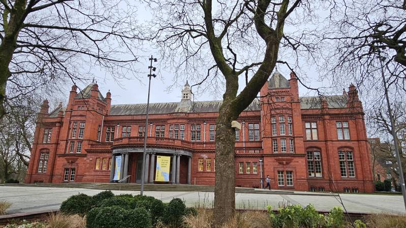 15-Whitworth-Art-Gallery