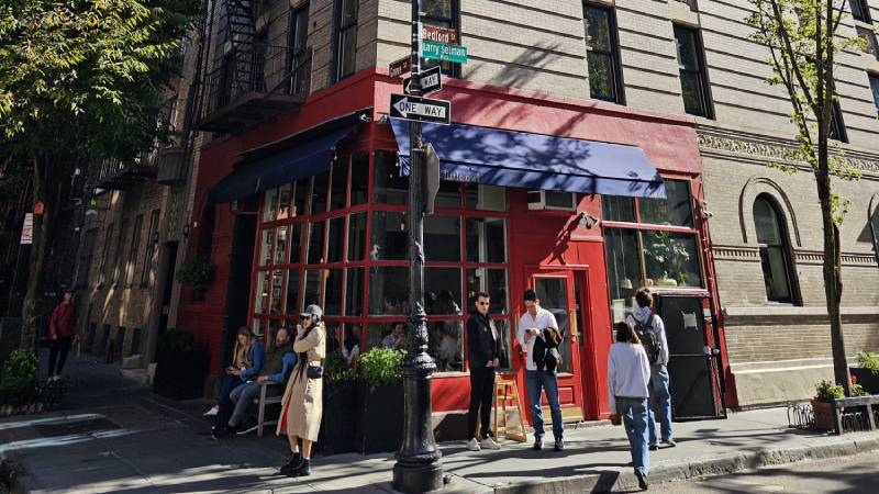 18. Friends-Building-New-York