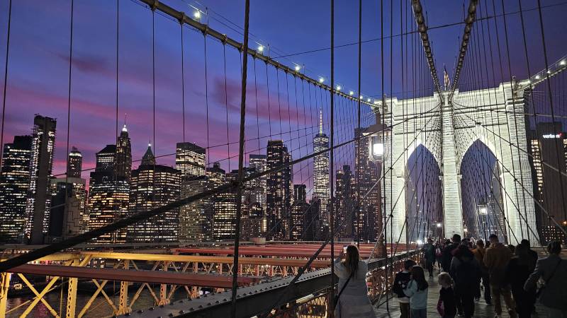 6. Brooklyn-Bridge-New-York