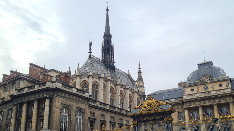 13_kaplnka-sainte-chapelle