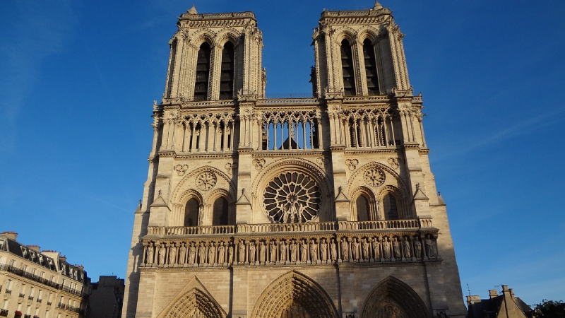 3_katedrala-notre-dame