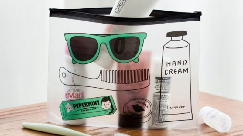 kosmeticka-tasticka-vtipna-tip-na-darek-pro-cestovatele