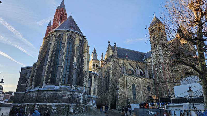 Basilica-of-Saint-Servatius-maastricht-2