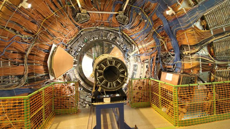 14_cern-zeneva-zapakuj