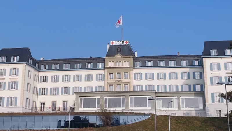 6-muzeum-cerveneho-krize-a-cerveneho-pulmesice-zeneva