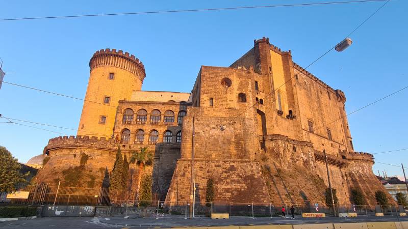 13-castel-nuovo-neapol