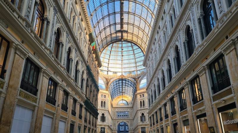 14-galleria-umberto-I