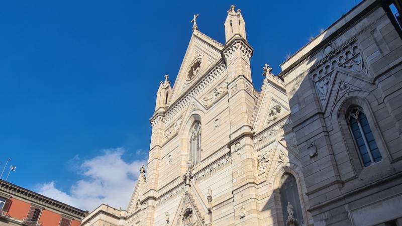 6-duomo-di-napoli-naples-cathedral
