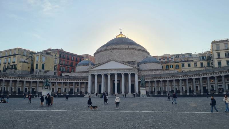 9-basilica-at-piazza-del-plebiscito