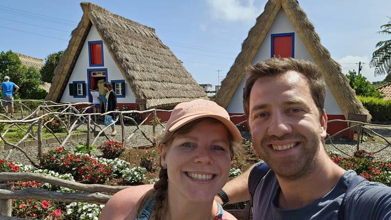 3-Casas-Tipicas-de-Santana-madeira